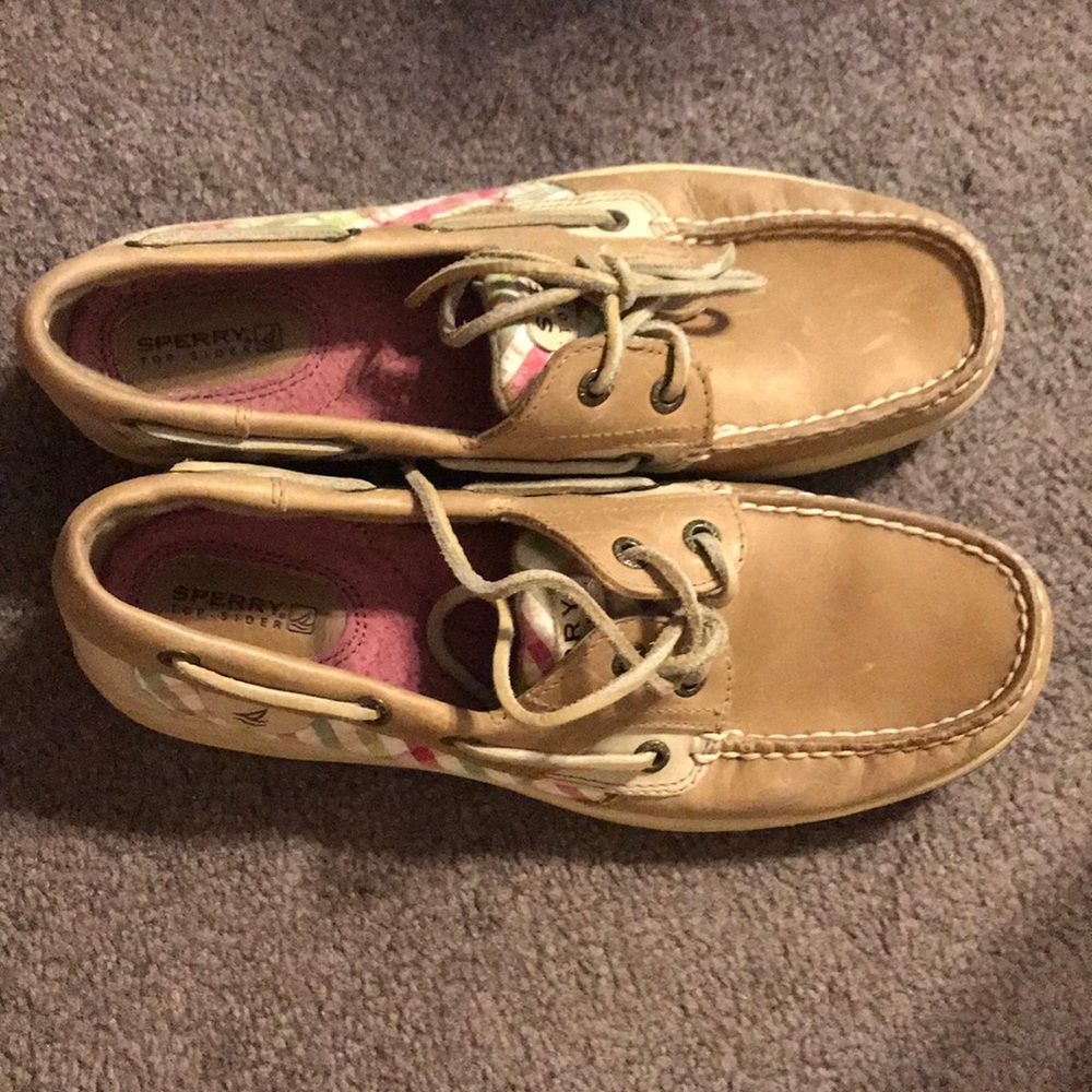 Size 8.5 Sperry